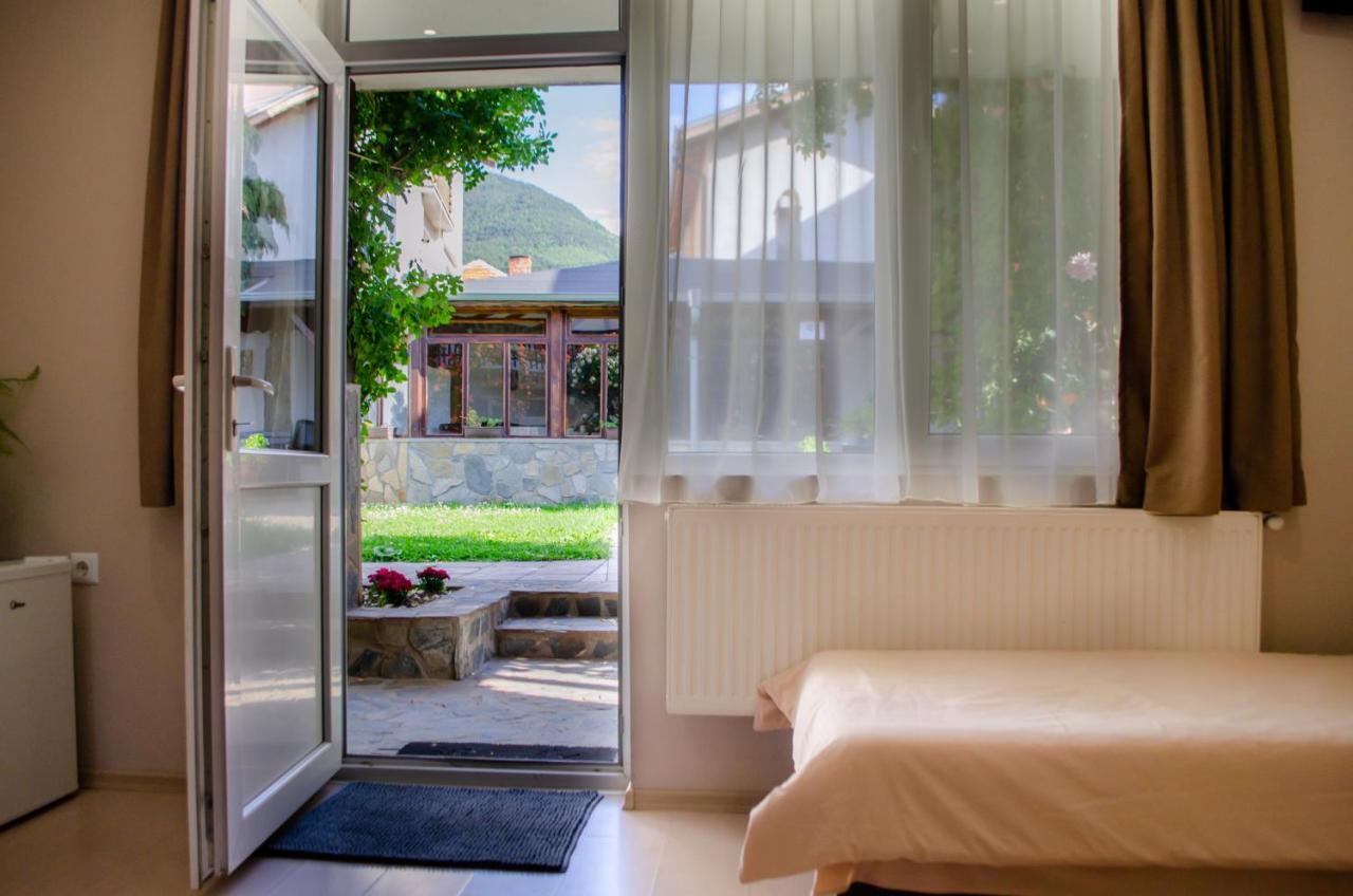 Guest House Via Saparewa Banja Exterior foto
